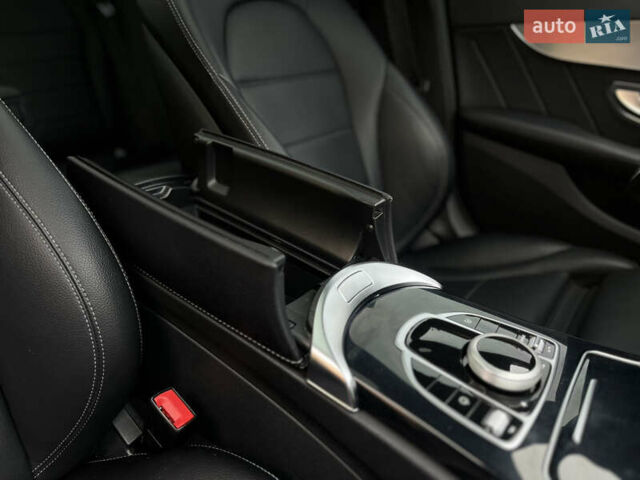 Серый Мерседес Ц-Класс, объемом двигателя 1.95 л и пробегом 85 тыс. км за 26700 $, фото 26 на Automoto.ua