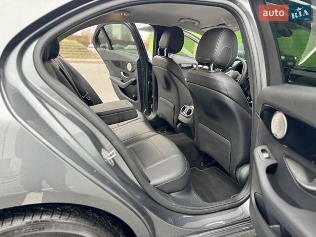 Сірий Мерседес Ц-Клас, об'ємом двигуна 1.99 л та пробігом 35 тис. км за 26900 $, фото 40 на Automoto.ua