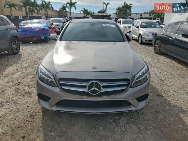 Серый Мерседес Ц-Класс, объемом двигателя 0 л и пробегом 100 тыс. км за 6700 $, фото 4 на Automoto.ua