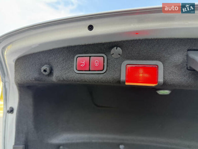 Серый Мерседес Ц-Класс, объемом двигателя 1.99 л и пробегом 98 тыс. км за 22400 $, фото 20 на Automoto.ua