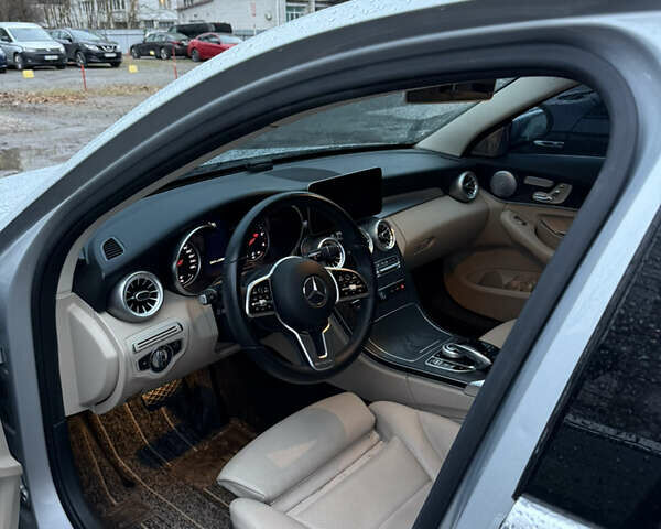 Сірий Мерседес Ц-Клас, об'ємом двигуна 1.95 л та пробігом 123 тис. км за 26950 $, фото 84 на Automoto.ua