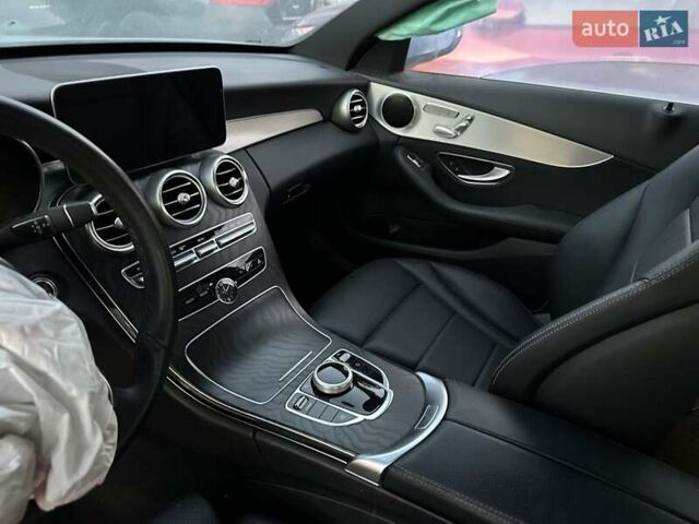 Сірий Мерседес Ц-Клас, об'ємом двигуна 1.99 л та пробігом 118 тис. км за 16726 $, фото 17 на Automoto.ua