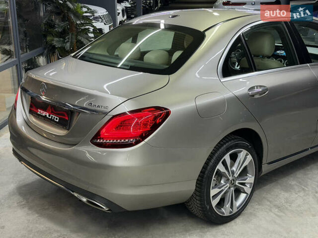Серый Мерседес Ц-Класс, объемом двигателя 1.99 л и пробегом 60 тыс. км за 28900 $, фото 15 на Automoto.ua