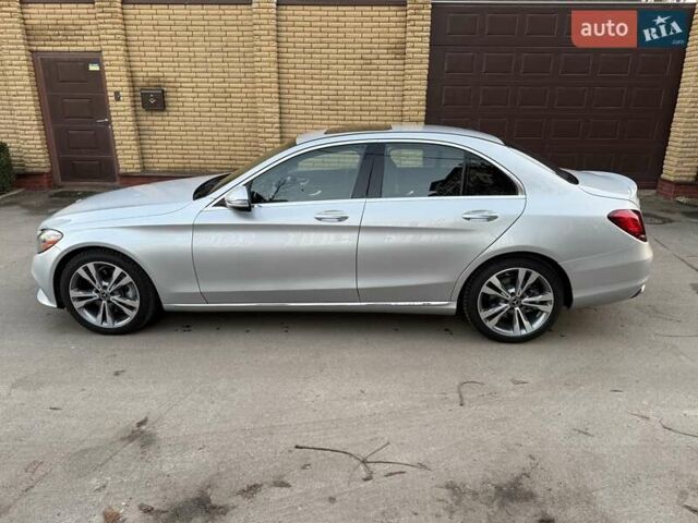 Серый Мерседес Ц-Класс, объемом двигателя 1.99 л и пробегом 37 тыс. км за 25500 $, фото 13 на Automoto.ua