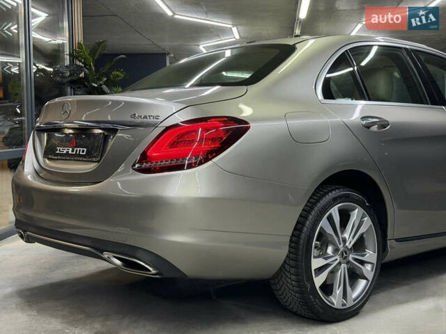 Серый Мерседес Ц-Класс, объемом двигателя 1.99 л и пробегом 60 тыс. км за 28900 $, фото 16 на Automoto.ua