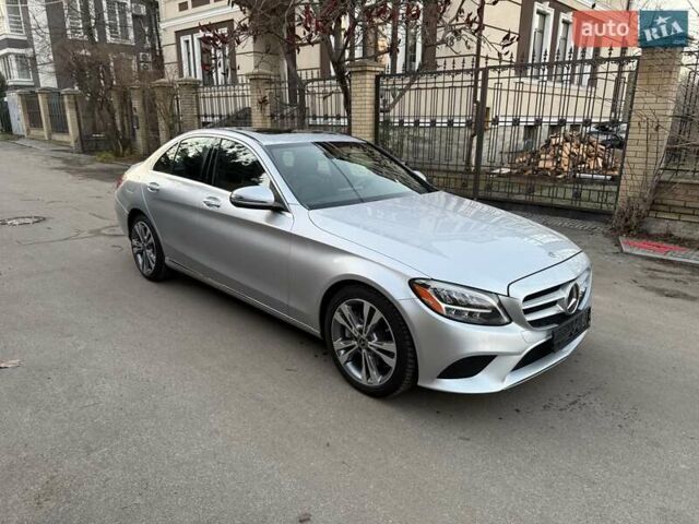 Серый Мерседес Ц-Класс, объемом двигателя 1.99 л и пробегом 37 тыс. км за 25500 $, фото 5 на Automoto.ua