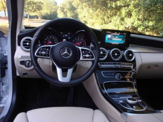 Серый Мерседес Ц-Класс, объемом двигателя 2 л и пробегом 35 тыс. км за 13000 $, фото 8 на Automoto.ua