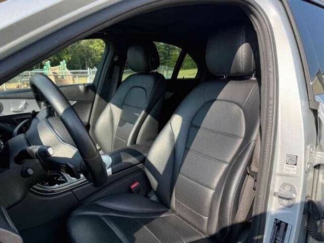 Сірий Мерседес Ц-Клас, об'ємом двигуна 0 л та пробігом 89 тис. км за 13900 $, фото 10 на Automoto.ua