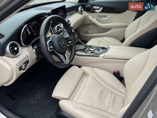 Серый Мерседес Ц-Класс, объемом двигателя 1.99 л и пробегом 97 тыс. км за 28300 $, фото 10 на Automoto.ua