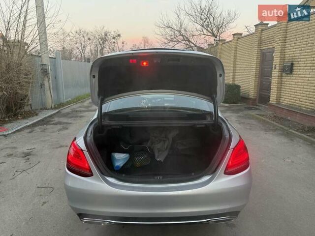 Серый Мерседес Ц-Класс, объемом двигателя 1.99 л и пробегом 37 тыс. км за 25500 $, фото 36 на Automoto.ua