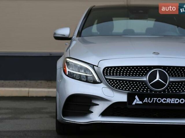 Серый Мерседес Ц-Класс, объемом двигателя 1.99 л и пробегом 94 тыс. км за 29900 $, фото 4 на Automoto.ua