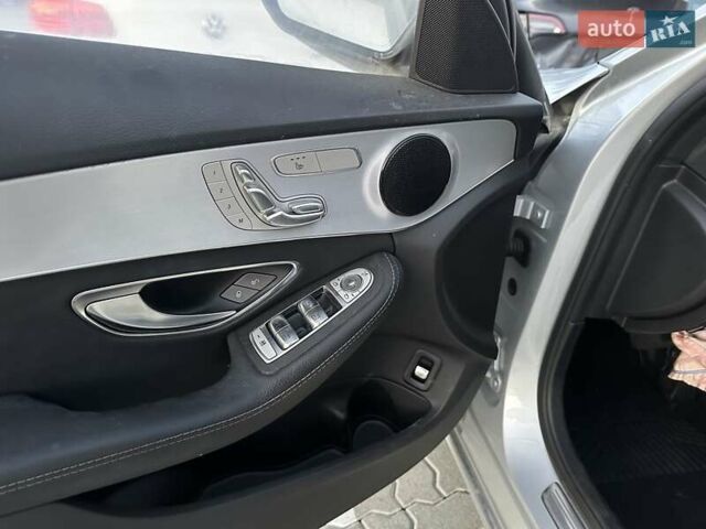 Сірий Мерседес Ц-Клас, об'ємом двигуна 1.99 л та пробігом 118 тис. км за 16726 $, фото 12 на Automoto.ua