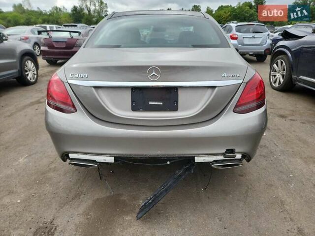 Сірий Мерседес Ц-Клас, об'ємом двигуна 1.99 л та пробігом 47 тис. км за 5000 $, фото 5 на Automoto.ua