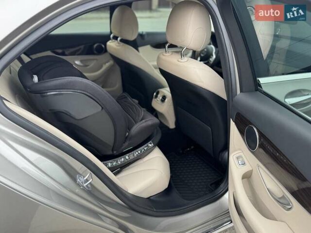 Серый Мерседес Ц-Класс, объемом двигателя 1.99 л и пробегом 97 тыс. км за 28300 $, фото 16 на Automoto.ua
