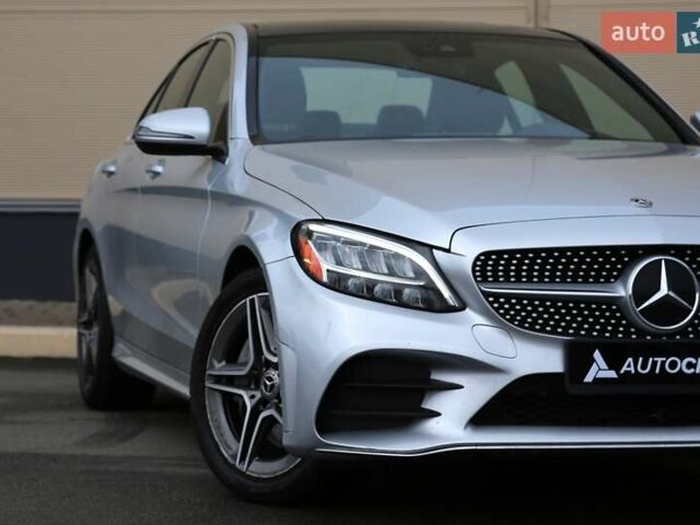 Серый Мерседес Ц-Класс, объемом двигателя 1.99 л и пробегом 94 тыс. км за 29900 $, фото 2 на Automoto.ua