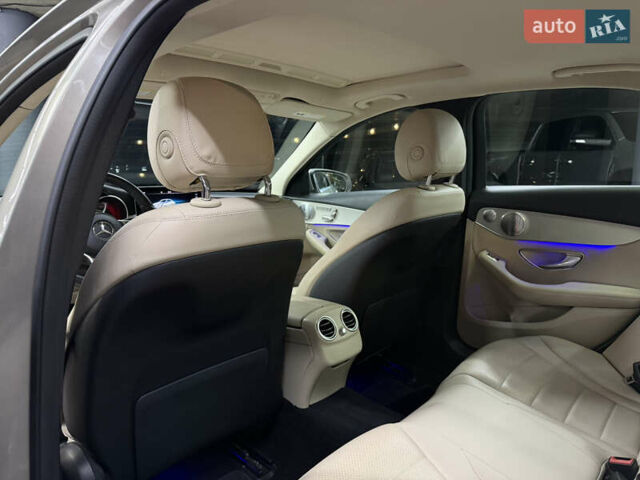 Серый Мерседес Ц-Класс, объемом двигателя 1.99 л и пробегом 60 тыс. км за 28900 $, фото 22 на Automoto.ua