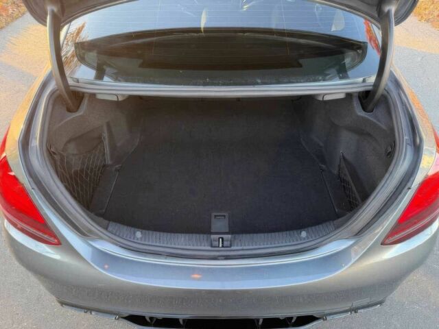 Серый Мерседес Ц-Класс, объемом двигателя 4 л и пробегом 32 тыс. км за 19900 $, фото 16 на Automoto.ua