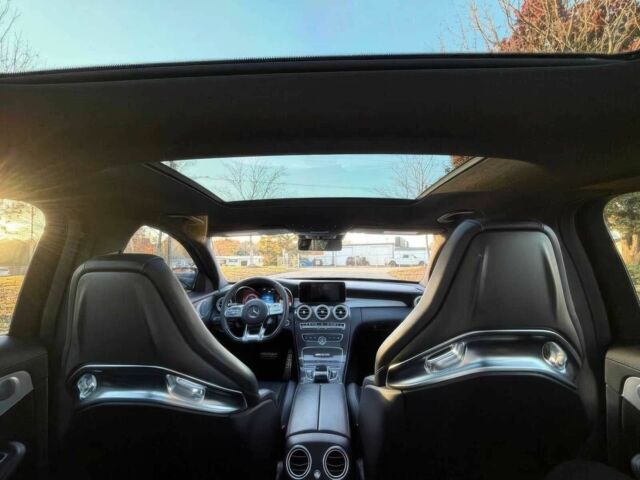 Серый Мерседес Ц-Класс, объемом двигателя 4 л и пробегом 32 тыс. км за 19900 $, фото 12 на Automoto.ua