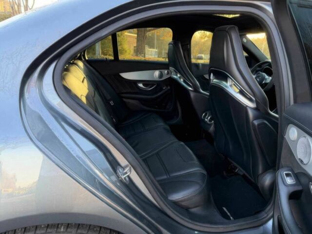 Серый Мерседес Ц-Класс, объемом двигателя 4 л и пробегом 32 тыс. км за 19900 $, фото 13 на Automoto.ua