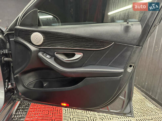 Сірий Мерседес Ц-Клас, об'ємом двигуна 1.6 л та пробігом 58 тис. км за 29900 $, фото 45 на Automoto.ua