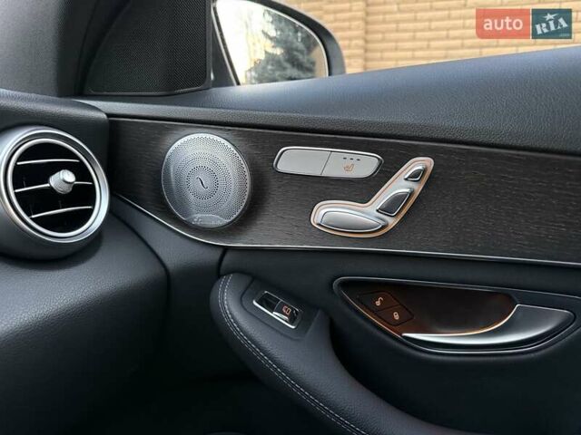 Серый Мерседес Ц-Класс, объемом двигателя 1.99 л и пробегом 37 тыс. км за 25500 $, фото 28 на Automoto.ua