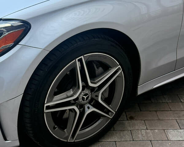 Мерседес Ц-Клас 2019 у Києві на Automoto.ua Сірий Мерседес Ц-Клас, об'ємом двигуна 1.99 л та пробігом 94 тис. км за 29500 $, фото 3 на Automoto.ua