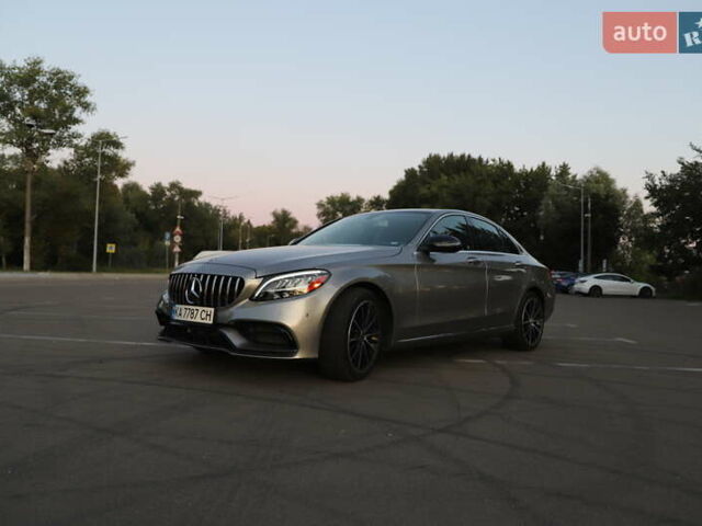 Мерседес Ц-Класс 2019 в Киеве на Automoto.ua Серый Мерседес Ц-Класс, объемом двигателя 1.99 л и пробегом 77 тыс. км за 33000 $, фото 2 на Automoto.ua