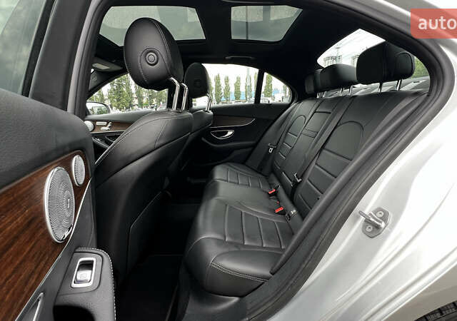 Мерседес Ц-Клас 2020 у Києві на Automoto.ua Сірий Мерседес Ц-Клас, об'ємом двигуна 2 л та пробігом 32 тис. км за 31500 $, фото 22 на Automoto.ua