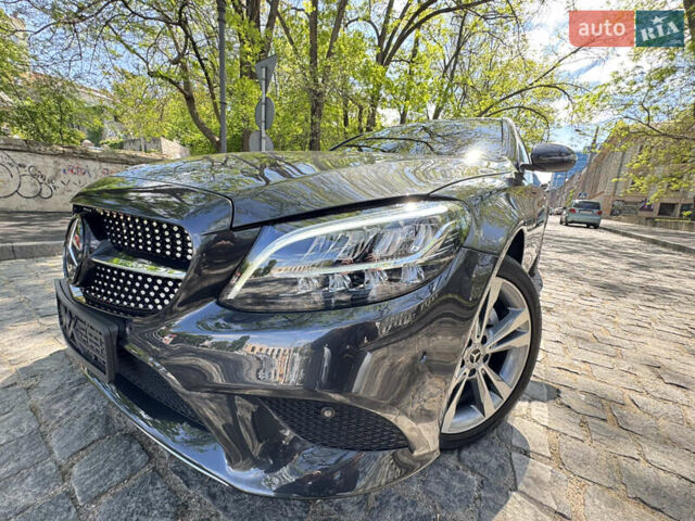 Сірий Мерседес Ц-Клас, об'ємом двигуна 2 л та пробігом 51 тис. км за 30500 $, фото 22 на Automoto.ua