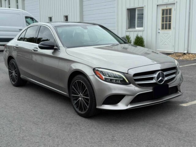 Серый Мерседес Ц-Класс, объемом двигателя 2 л и пробегом 50 тыс. км за 12000 $, фото 2 на Automoto.ua