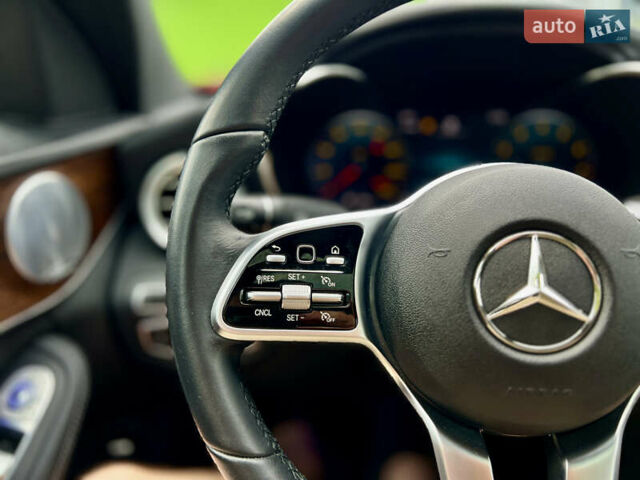 Мерседес Ц-Клас 2020 у Києві на Automoto.ua Сірий Мерседес Ц-Клас, об'ємом двигуна 2 л та пробігом 32 тис. км за 31500 $, фото 39 на Automoto.ua