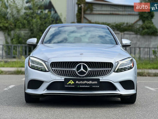 Мерседес Ц-Клас 2020 у Києві на Automoto.ua Сірий Мерседес Ц-Клас, об'ємом двигуна 2 л та пробігом 32 тис. км за 31500 $, фото 2 на Automoto.ua