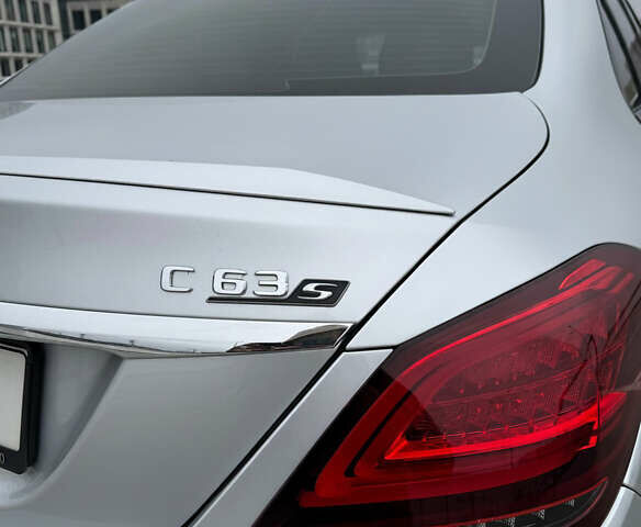 Серый Мерседес Ц-Класс, объемом двигателя 3.98 л и пробегом 56 тыс. км за 50000 $, фото 6 на Automoto.ua