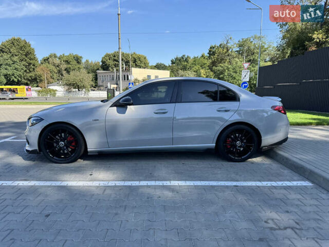 Серый Мерседес Ц-Класс, объемом двигателя 1.99 л и пробегом 55 тыс. км за 52000 $, фото 3 на Automoto.ua