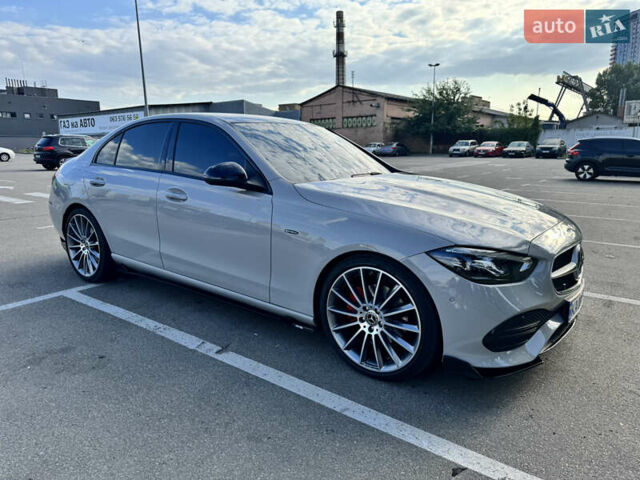 Серый Мерседес Ц-Класс, объемом двигателя 1.99 л и пробегом 55 тыс. км за 52000 $, фото 5 на Automoto.ua