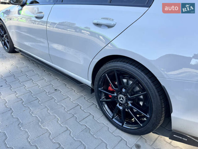 Серый Мерседес Ц-Класс, объемом двигателя 1.99 л и пробегом 55 тыс. км за 52000 $, фото 1 на Automoto.ua