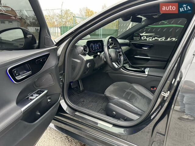 Серый Мерседес Ц-Класс, объемом двигателя 1.5 л и пробегом 97 тыс. км за 42500 $, фото 5 на Automoto.ua