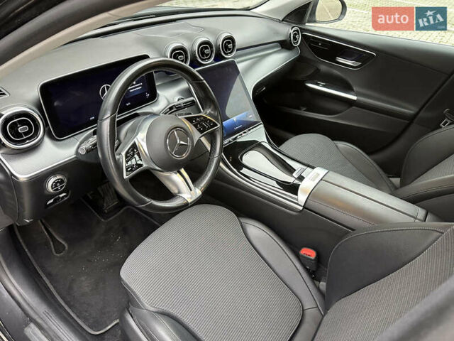 Серый Мерседес Ц-Класс, объемом двигателя 2 л и пробегом 170 тыс. км за 43900 $, фото 9 на Automoto.ua