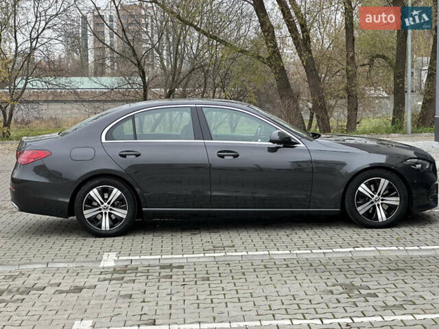 Серый Мерседес Ц-Класс, объемом двигателя 2 л и пробегом 170 тыс. км за 43900 $, фото 8 на Automoto.ua