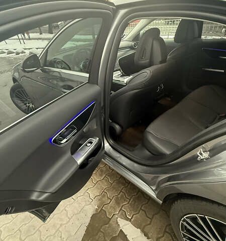 Серый Мерседес Ц-Класс, объемом двигателя 1.99 л и пробегом 7 тыс. км за 48900 $, фото 10 на Automoto.ua