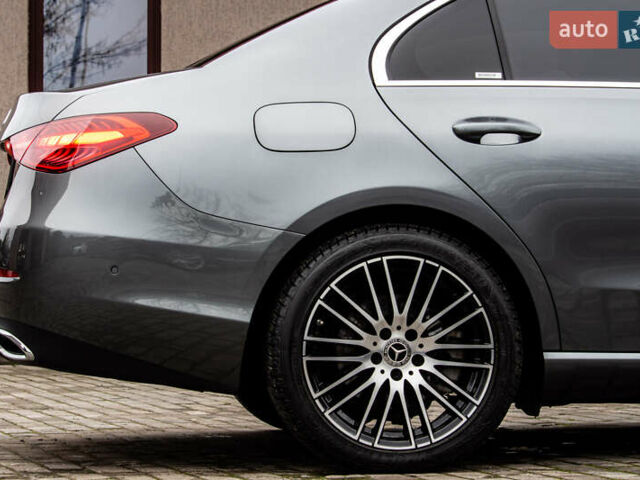 Сірий Мерседес Ц-Клас, об'ємом двигуна 1.99 л та пробігом 7 тис. км за 47600 $, фото 27 на Automoto.ua