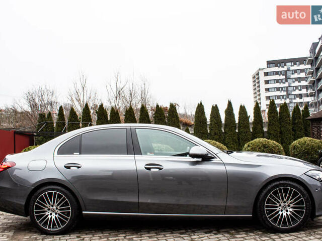 Сірий Мерседес Ц-Клас, об'ємом двигуна 1.99 л та пробігом 7 тис. км за 47600 $, фото 76 на Automoto.ua