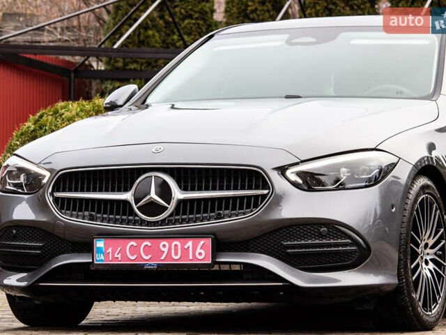 Сірий Мерседес Ц-Клас, об'ємом двигуна 1.99 л та пробігом 7 тис. км за 47600 $, фото 5 на Automoto.ua