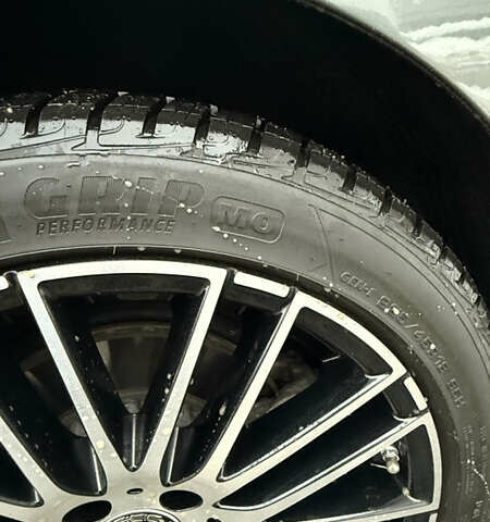 Серый Мерседес Ц-Класс, объемом двигателя 1.99 л и пробегом 7 тыс. км за 48900 $, фото 23 на Automoto.ua