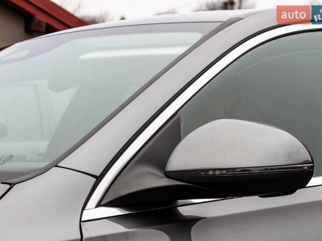 Сірий Мерседес Ц-Клас, об'ємом двигуна 1.99 л та пробігом 7 тис. км за 47600 $, фото 13 на Automoto.ua