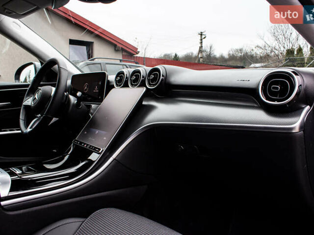 Сірий Мерседес Ц-Клас, об'ємом двигуна 1.99 л та пробігом 7 тис. км за 47600 $, фото 43 на Automoto.ua