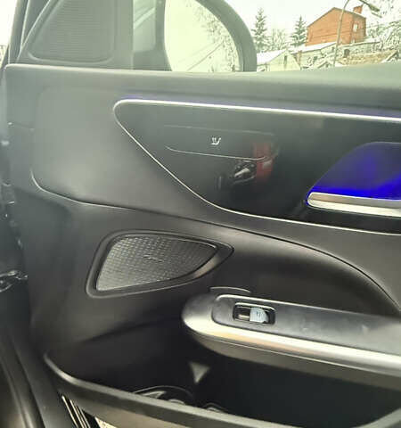 Серый Мерседес Ц-Класс, объемом двигателя 1.99 л и пробегом 7 тыс. км за 48900 $, фото 21 на Automoto.ua