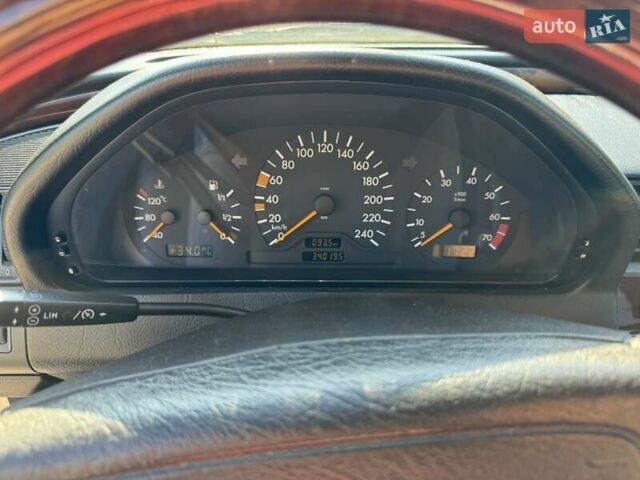 Серый Мерседес Ц-Класс, объемом двигателя 0 л и пробегом 340 тыс. км за 4300 $, фото 12 на Automoto.ua