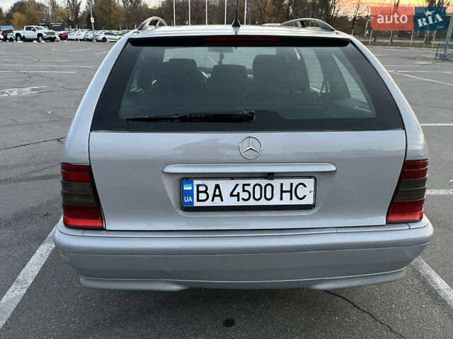 Сірий Мерседес Ц-Клас, об'ємом двигуна 2.15 л та пробігом 475 тис. км за 3300 $, фото 8 на Automoto.ua