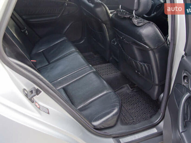 Сірий Мерседес Ц-Клас, об'ємом двигуна 2.7 л та пробігом 446 тис. км за 4900 $, фото 22 на Automoto.ua